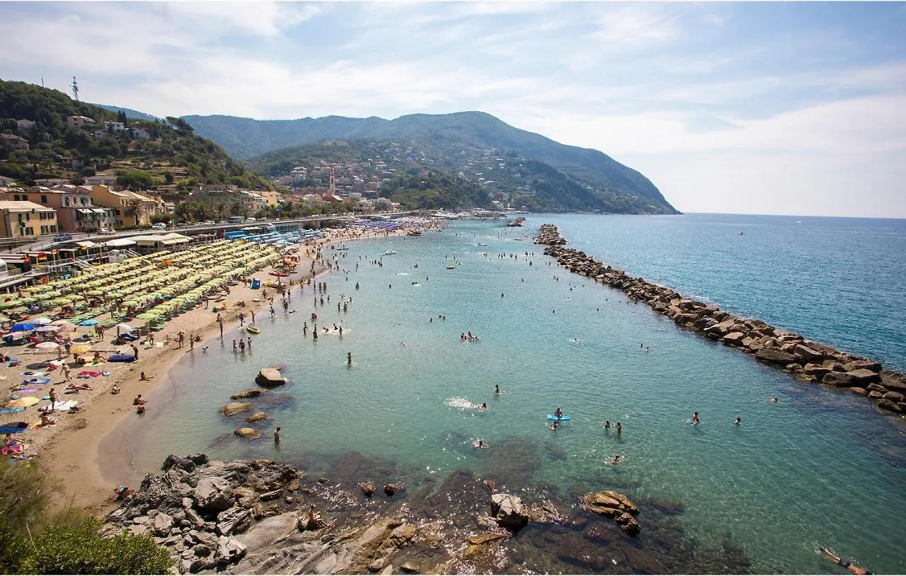 2 Bedroom Nice Home In Moneglia 0*,  Italie